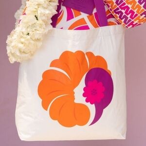 NWT Aloha Collection - Hawaiian Airlines REVERSIBLE TOTE Vintage Pualani